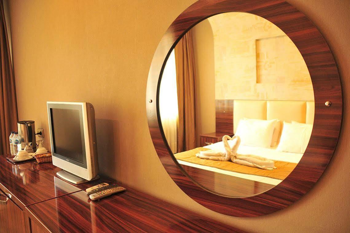 Dragos Resort Hotel Spa Restaurant 伊斯坦布尔 外观 照片